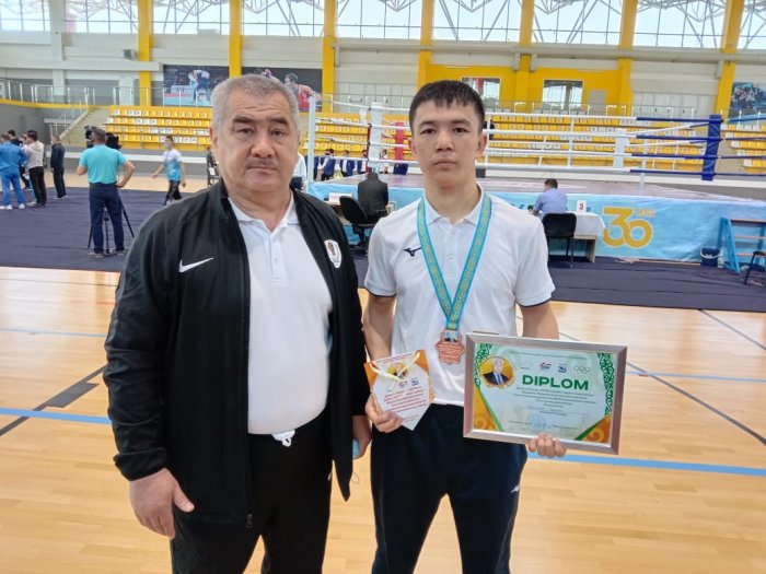 Мангистауские боксёры завоевали две медали на международном турнире в Туркестане