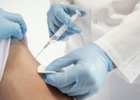 Вакцины от КВИ каких стран могут завезти в Казахстан
