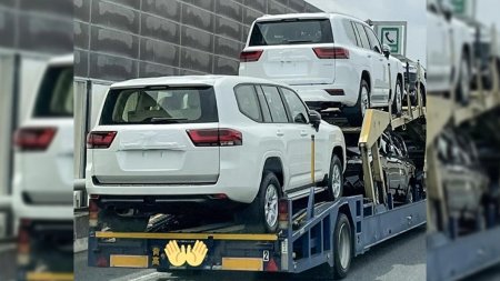 Toyota Land Cruiser 300 без маскировки Раскрыта внешность внедорожника нового поколения