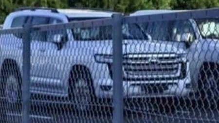 Toyota Land Cruiser 300 без маскировки Раскрыта внешность внедорожника нового поколения