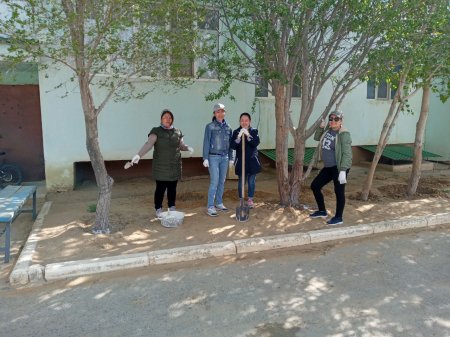 Пограничники Мангистау высадили порядка 500 саженцев