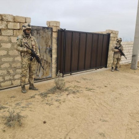 Схрон браконьеров с тремя тоннами осетрины обнаружили в Мангистау