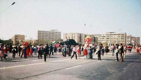 1 мая в Шевченко (Актау) много лет назад  ВИДЕО ФОТО