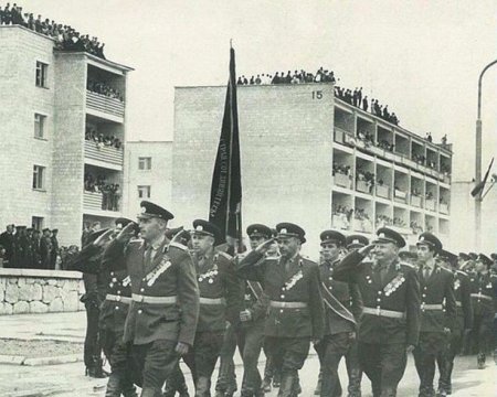 1 мая в Шевченко (Актау) много лет назад  ВИДЕО ФОТО