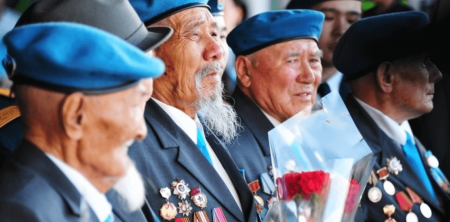 В Казахстане осталось 665 ветеранов ВОВ