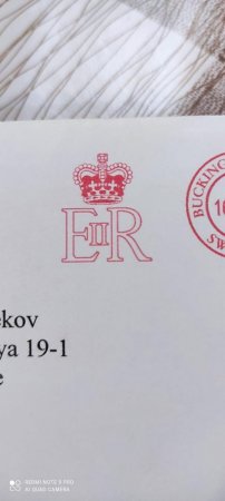 Школьник из Нур-Султана получил письмо от королевы Елизаветы II