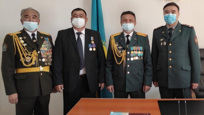 Пенсионеров военно-следственных органов поздравили в Актау с Днем защитника Отечества