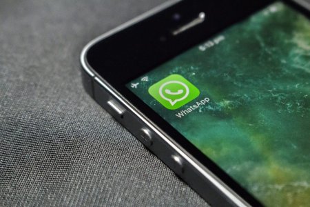 Эксперт назвала способ защититься от слежки в WhatsApp