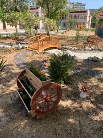 Помогите защитить красоту! Вандалы повредили площадку в детском саду в 11 микрорайоне Актау