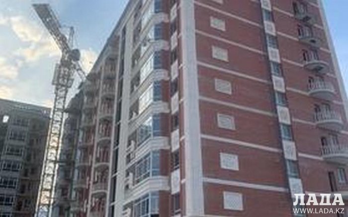 Дольщиков ЖК «Атамекен» в Актау принуждают покупать место в паркинге за два миллиона тенге