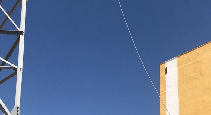 Обрыв высоковольтной линии электропередачи произошёл в Актау