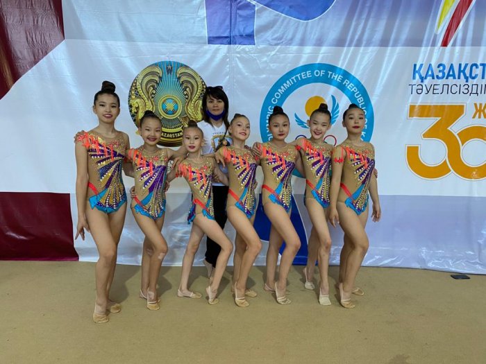 Мангистауские гимнастки привезли награды с чемпионата страны