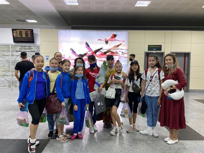 Мангистауские гимнастки привезли награды с чемпионата страны