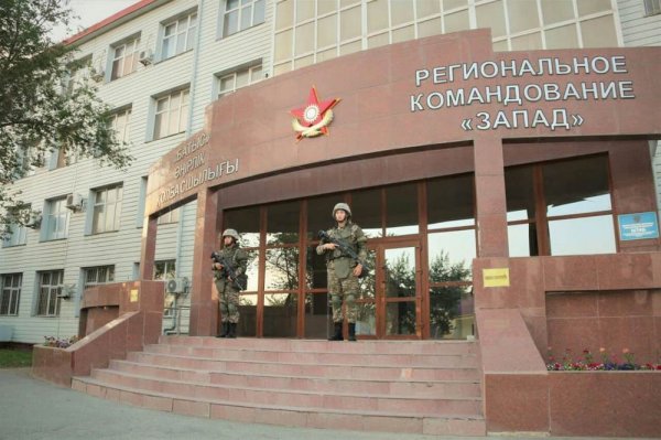 Боевую подготовку повышают военнослужащие Актауского гарнизона