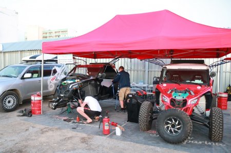 Иностранные участники прибыли в Актау для подготовки к «Ралли Казахстан-2021»