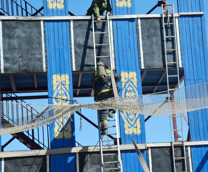 В Мангистау выбрали лучшего пожарного