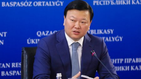 Министр Цой ответил на вопрос о своей отставке