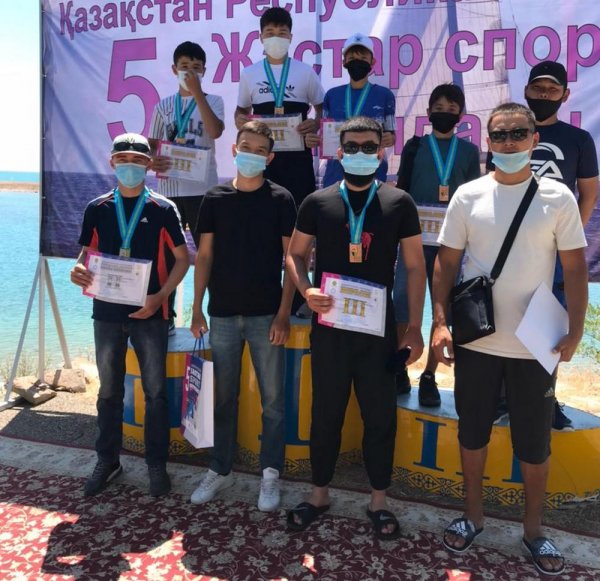 Актауские яхтсмены взяли «бронзу» на турнире в Капчагае