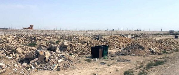 Пыль столбом: Жители пригорода Актау обеспокоены строительством цементного завода