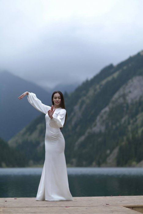 Актауский певец Ислам Музаев выпустил клип