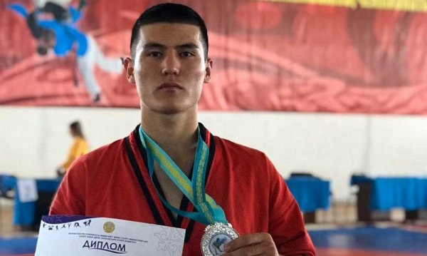 Путёвку на чемпионат мира получили юные борцы из Мангистау