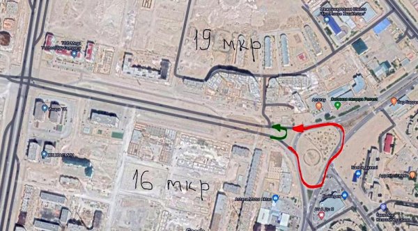 Круговорот ответов! Водитель Актау добивается разрешения разворота на дороге между 16 и 19 микрорайонами