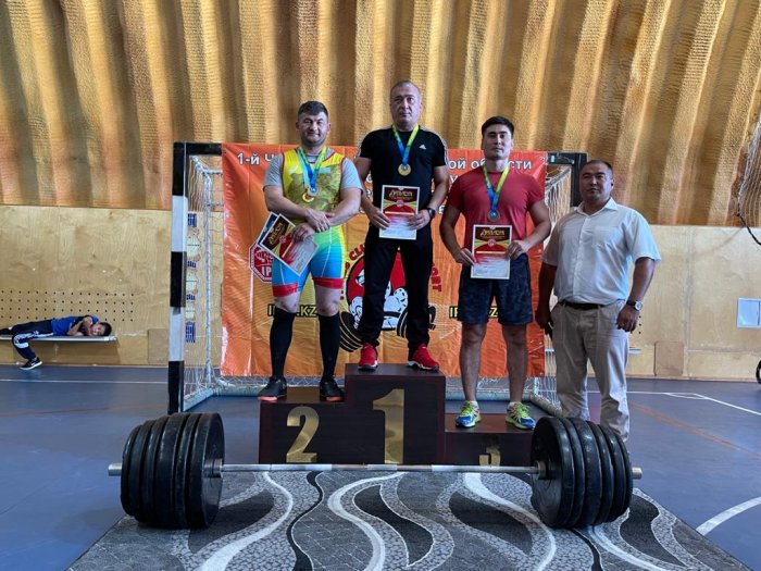 В Актау определены победители чемпионата области по силовым видам спорта