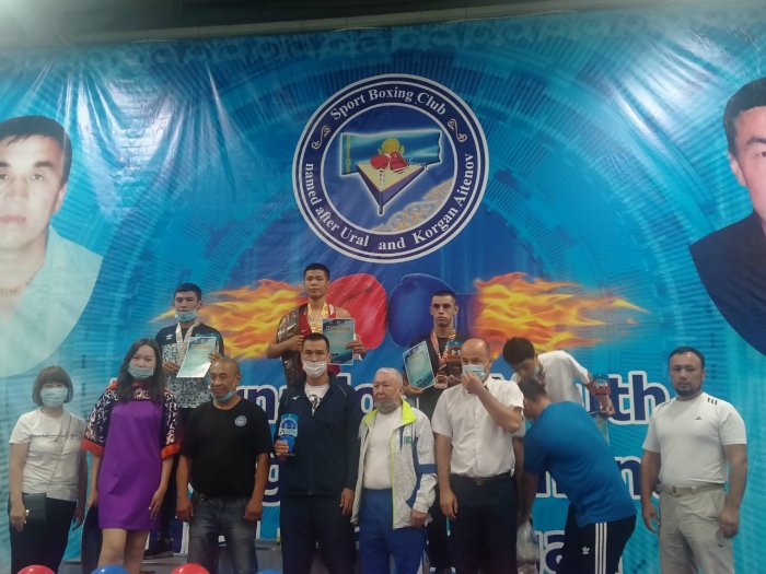 Боксер из Мангистау Берекет Таиров завоевал золотую медаль на международном турнире в Костанае