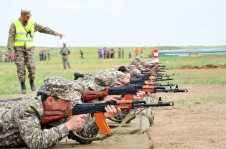 Офицеров запаса в Казахстане могут призвать на службу из-за ситуации в Афганистане