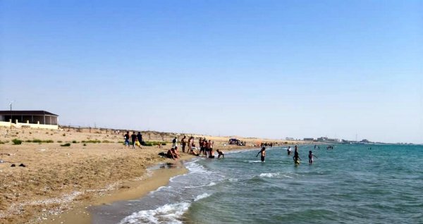 Мужчин спасли на Каспии в пригороде Актау