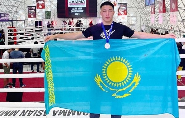 Призёрами чемпиона Азии по ММА стали бойцы из Мангистау
