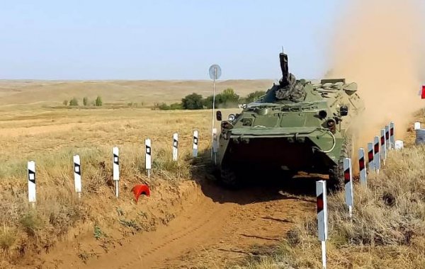 Гонки на БТР и «КамАЗах»: Гвардейцы из Актау стали призёрами соревнований