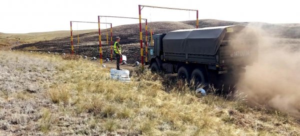 Гонки на БТР и «КамАЗах»: Гвардейцы из Актау стали призёрами соревнований