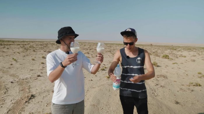 Юрий Дудь побывал в Актау ради нового интервью