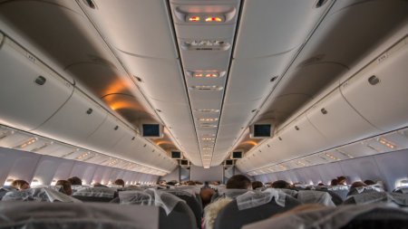 Пассажирка умерла на борту самолета Нур-Султан - Шымкент
