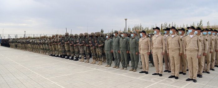 Глава государства посетил военные учения «Отпантау-2021» на полигоне в Мангистау