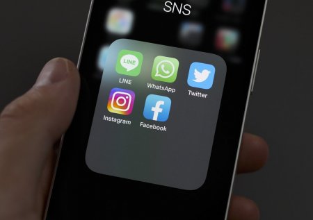 В работе Facebook, Instagram, WhatsApp произошёл глобальный сбой