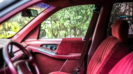Как выглядел автомобиль Динмухамеда Кунаева: появились уникальные фотографии