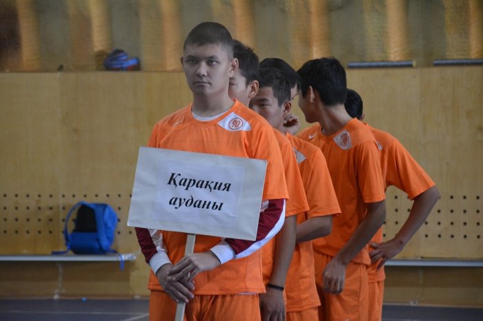 Областной турнир по юнифайд-мини-футболу и мастер класс по боксу провели для особенных детей в Актау