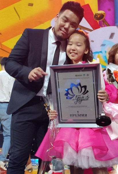 Актауская школьница удостоена первой премии конкурса «Бала дауысы»