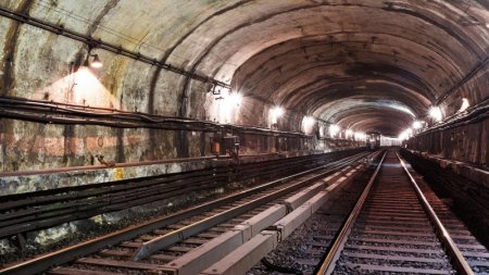 В Сети показали секретную станцию метро Москвы, которой нет на схемах