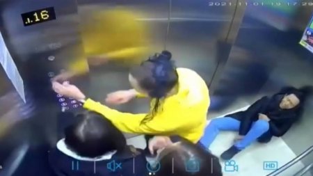 Видео с подростками-хулиганами в лифте возмутило казахстанцев