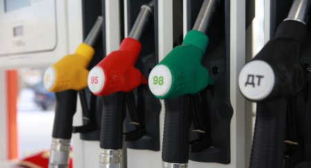 Цены на топливо регулировать невозможно - глава Минэнерго Казахстана