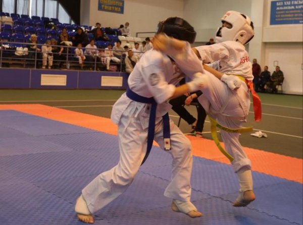 Актауские спортсмены стали вторыми на первенстве по ашихара-каратэ