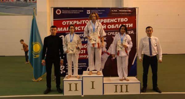 Актауские спортсмены стали вторыми на первенстве по ашихара-каратэ