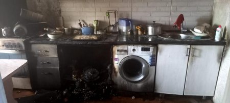 Пожар в квартире вызвал неисправный электроудлинитель в Актау