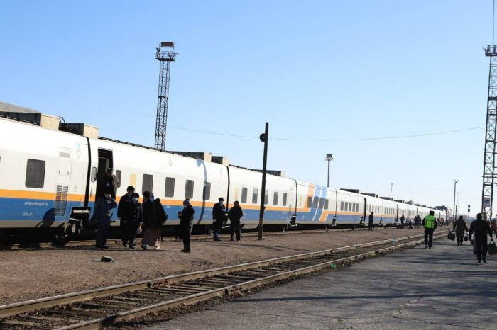 Первый скоростной поезд «Тальго» прибыл в Мангистау из Алматы