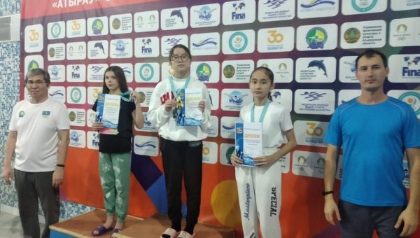 Пловцы из Актау «взяли» весь набор медалей на «Кубке Атырау»