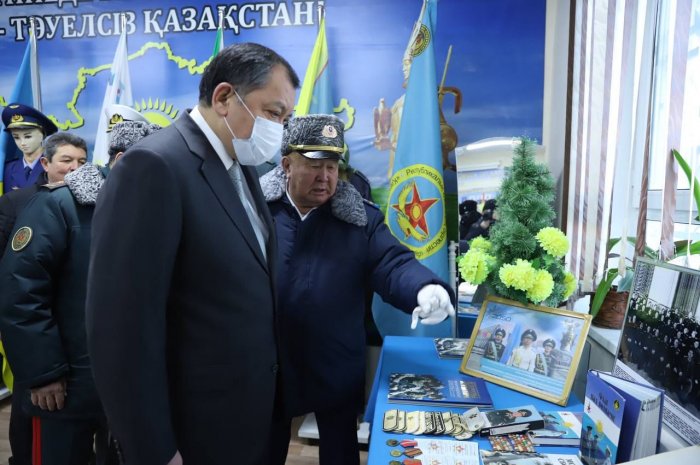 В Актау открыли Аллею Победы