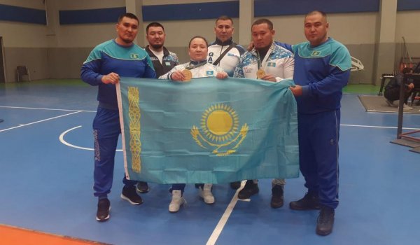 Пауэрлифтеры из Мангистау покорили чемпионат Азии